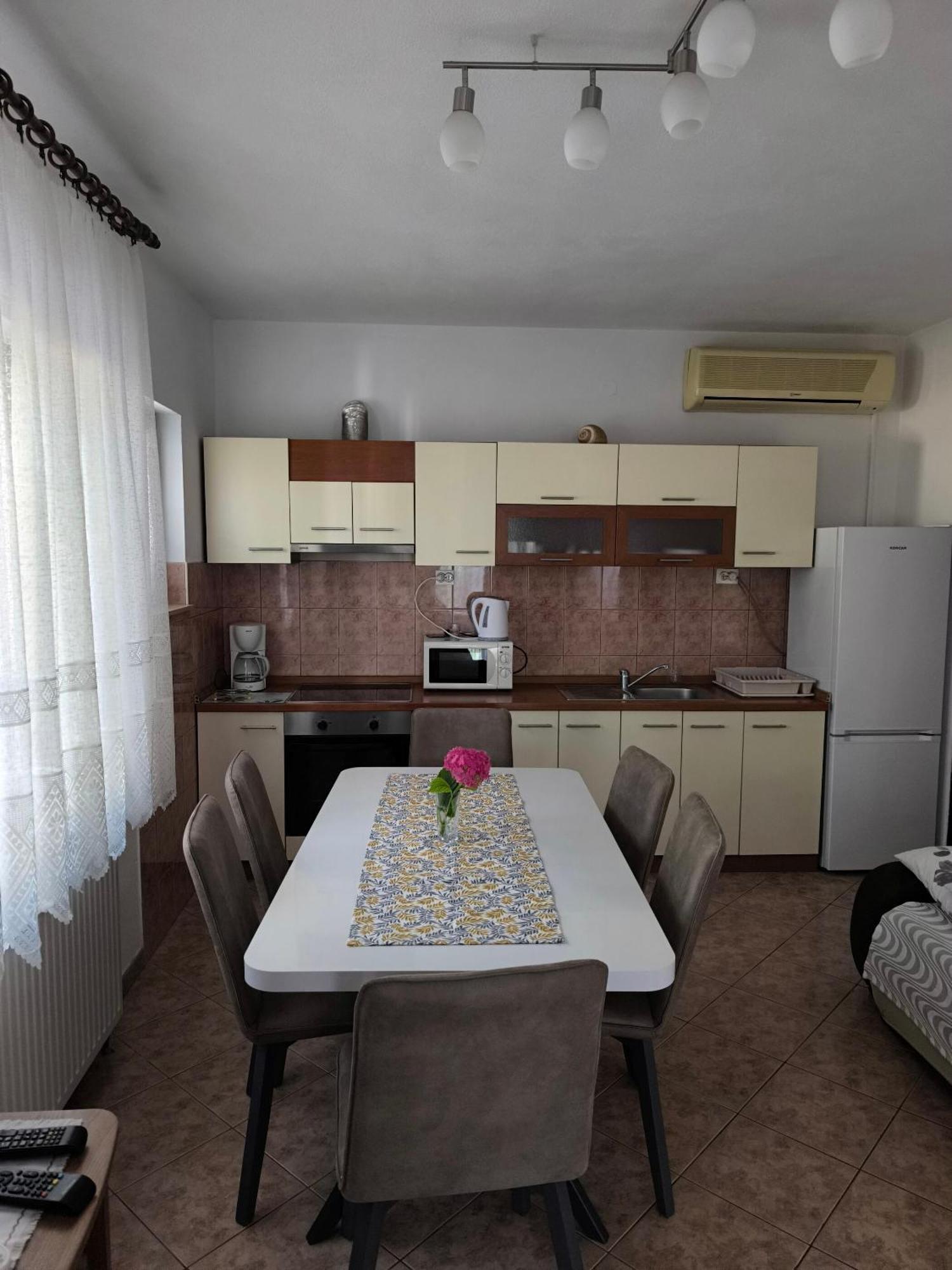 טרוגיר Apartment Vinka מראה חיצוני תמונה